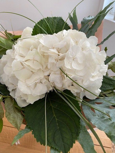 bouquets de rose blanches