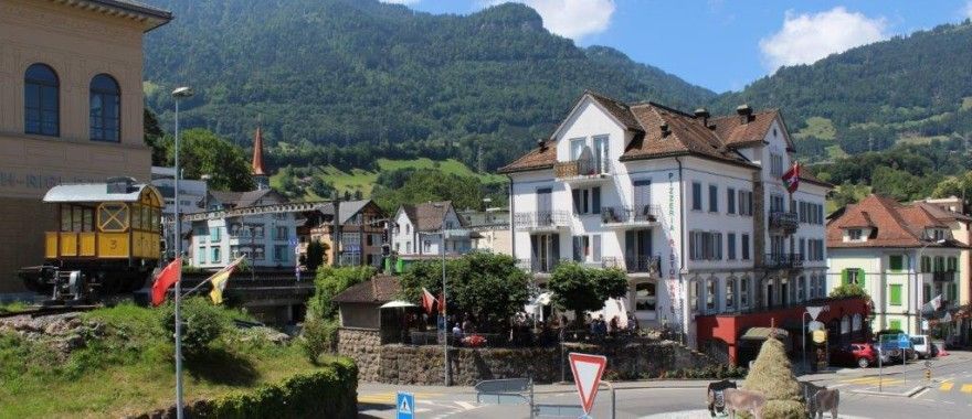 Aussenansicht des Restaurants La Piazza