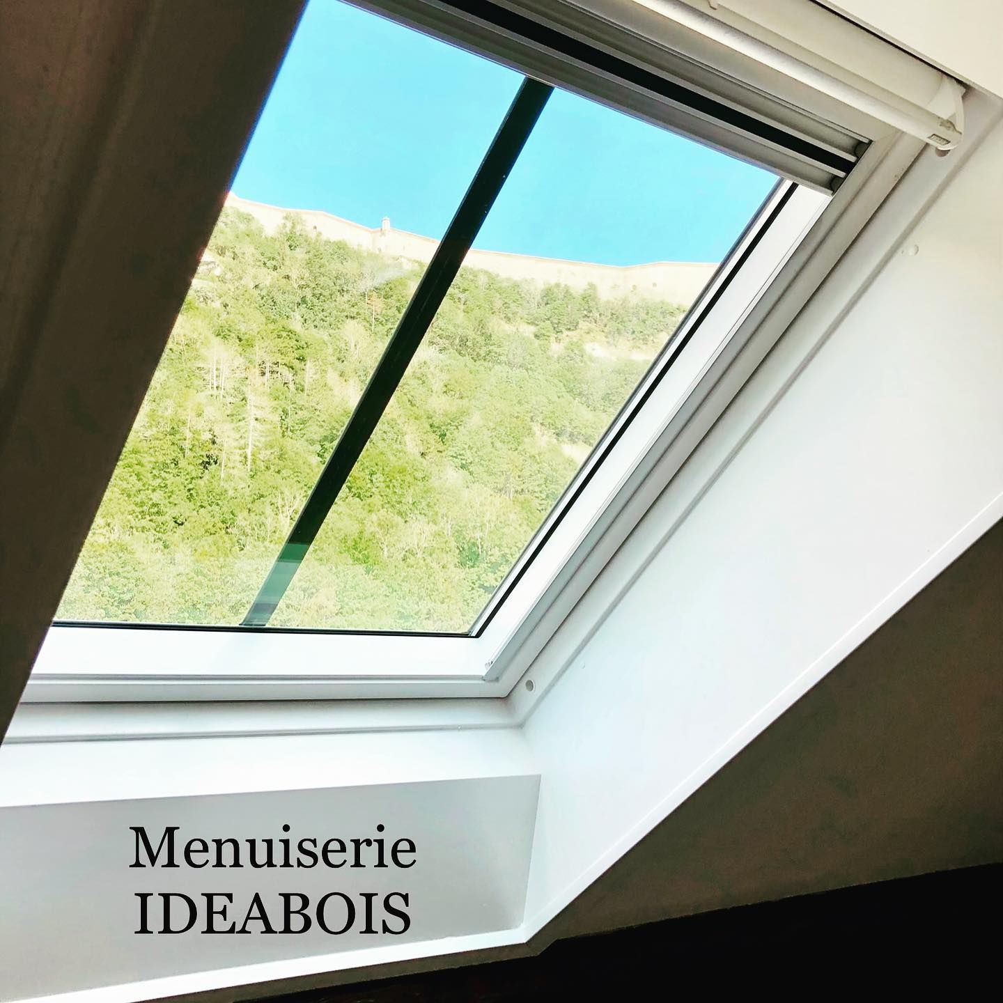pose fenetre de toit velux besançon