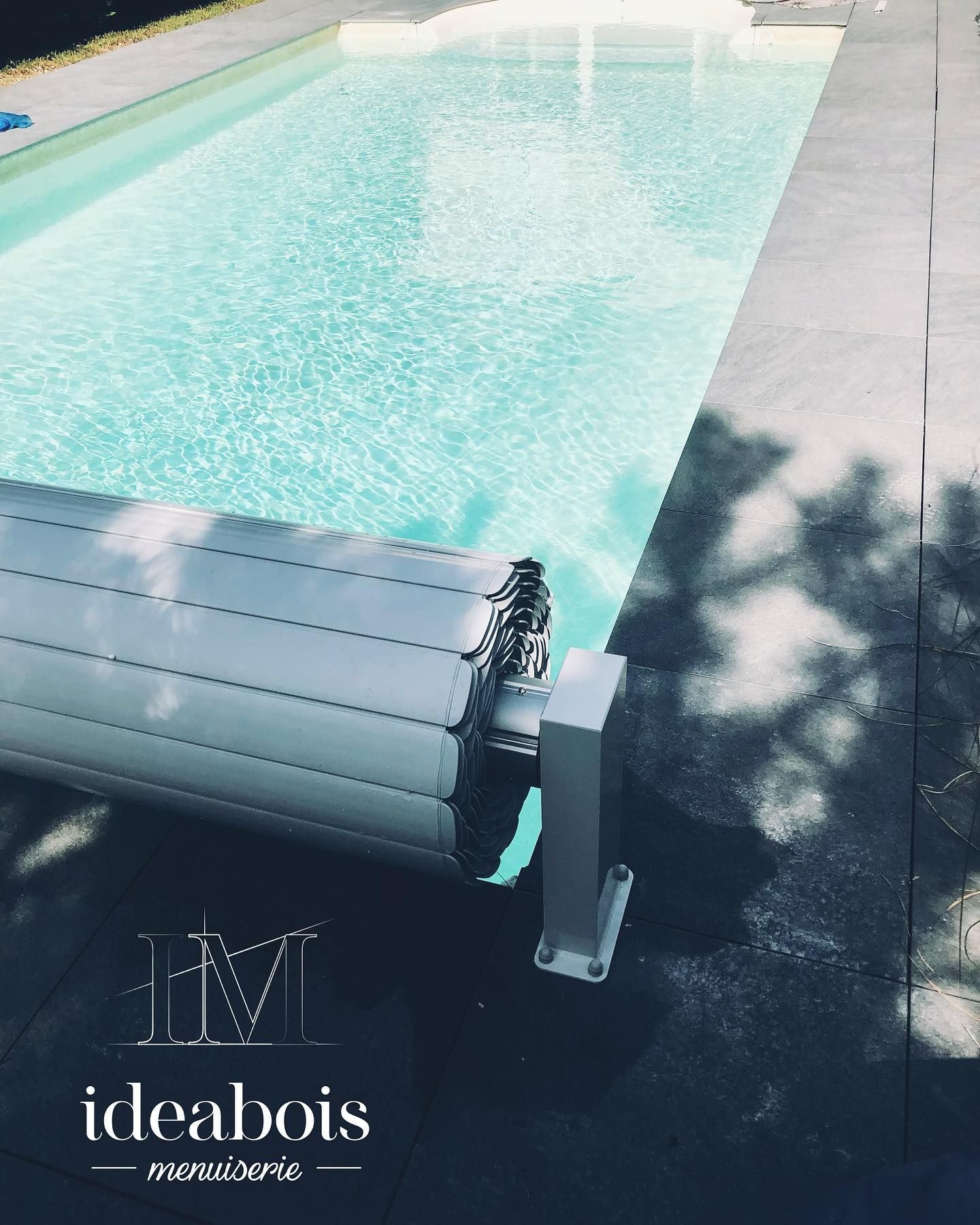 Volet roulant pour piscine