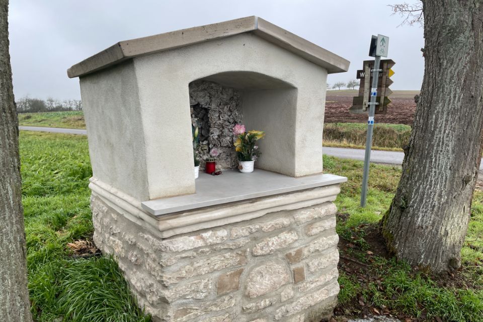 Außenofen aus Naturstein