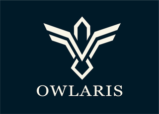 Logo pour Owlaris, présentant un motif de hibou blanc stylisé sur un fond bleu marine.