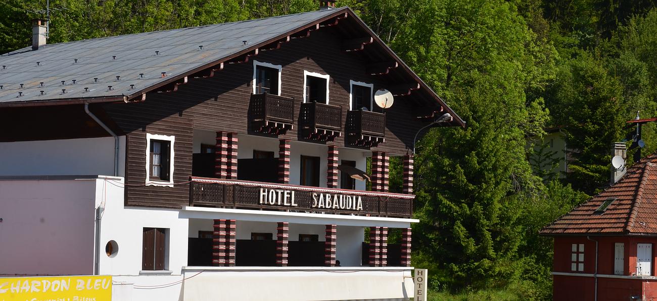 Façade de près hôtel