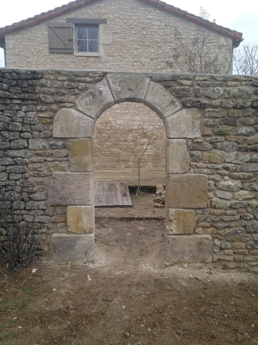 Création d'une ouverture en pierre