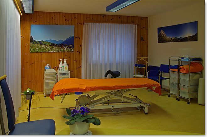 Fussreflexzonenmassage . Praxis für ganzheitliche Therapie - Schiers