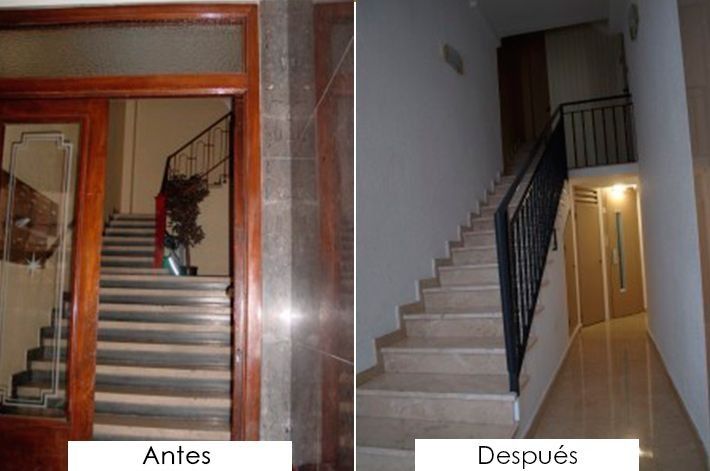 Una foto de antes y después de una escalera en un edificio.
