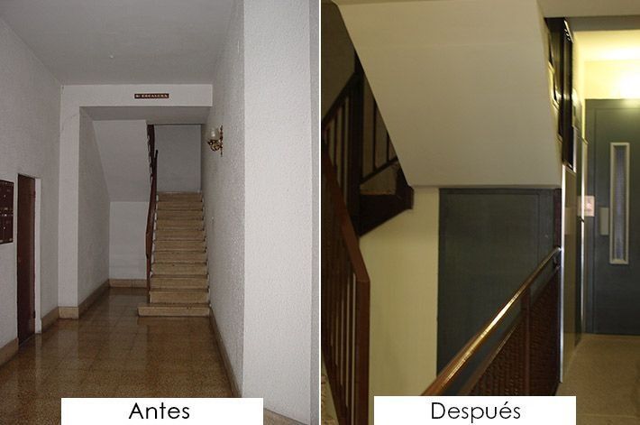 Una foto de antes y después de un pasillo con escaleras.