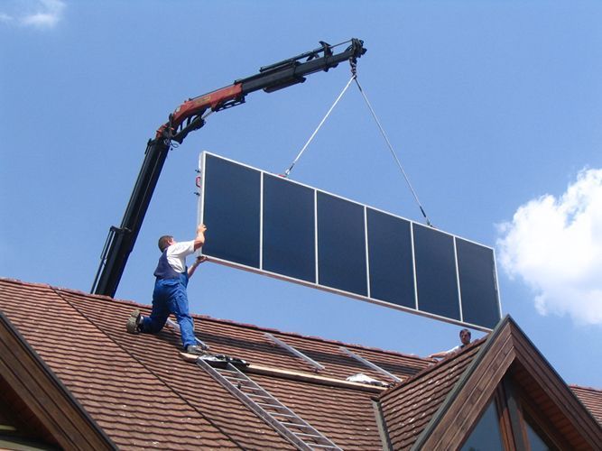 Stanjura Haustechnik Solaranlage Installation Dach