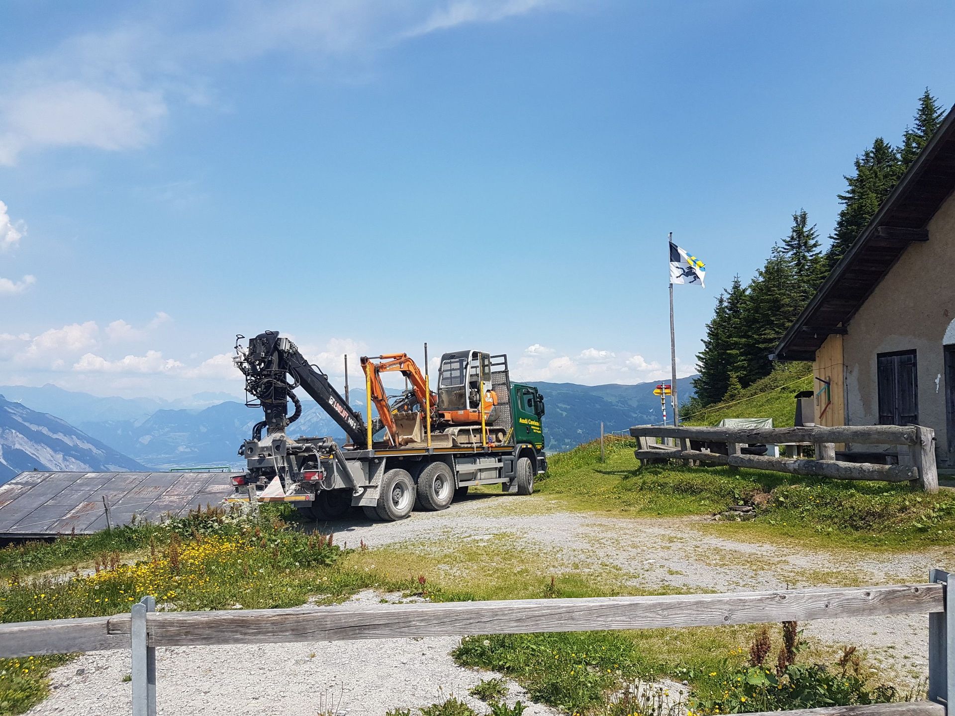 Andi Caviezel Holztransporte