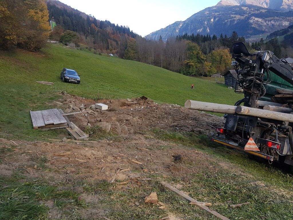 Andi Caviezel Holztransporte