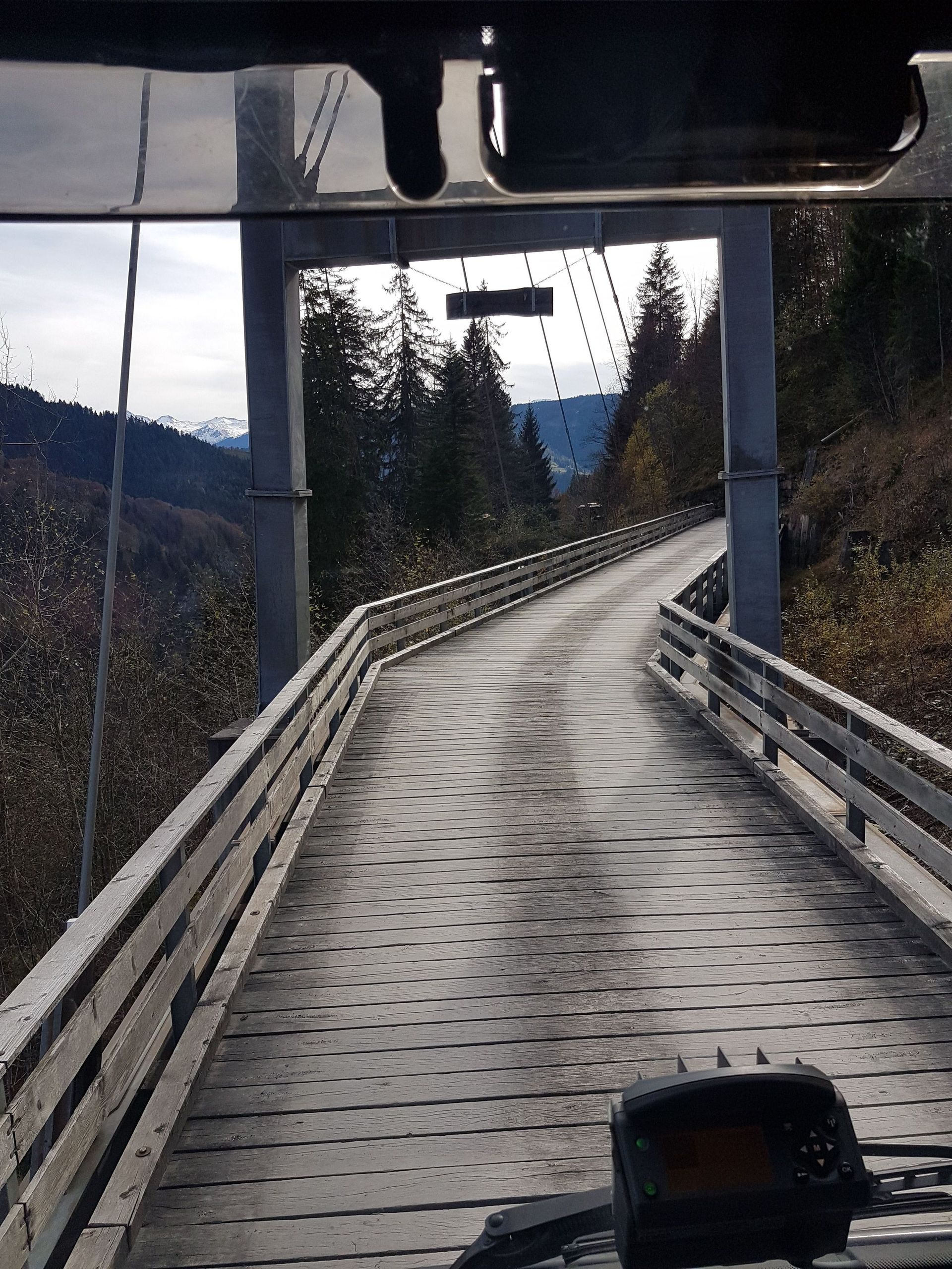 Andi Caviezel Holztransporte