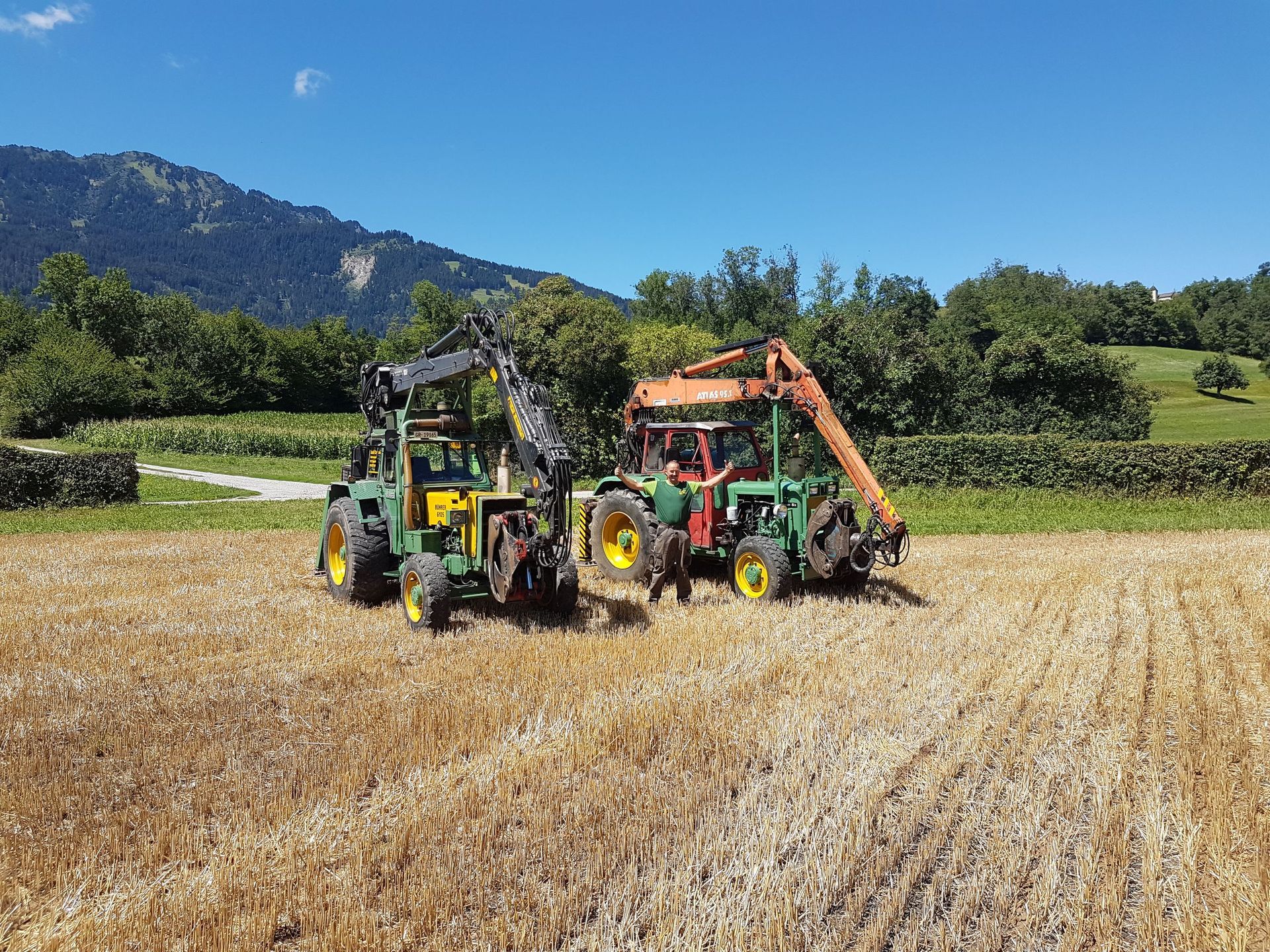 Andi Caviezel Holztransporte