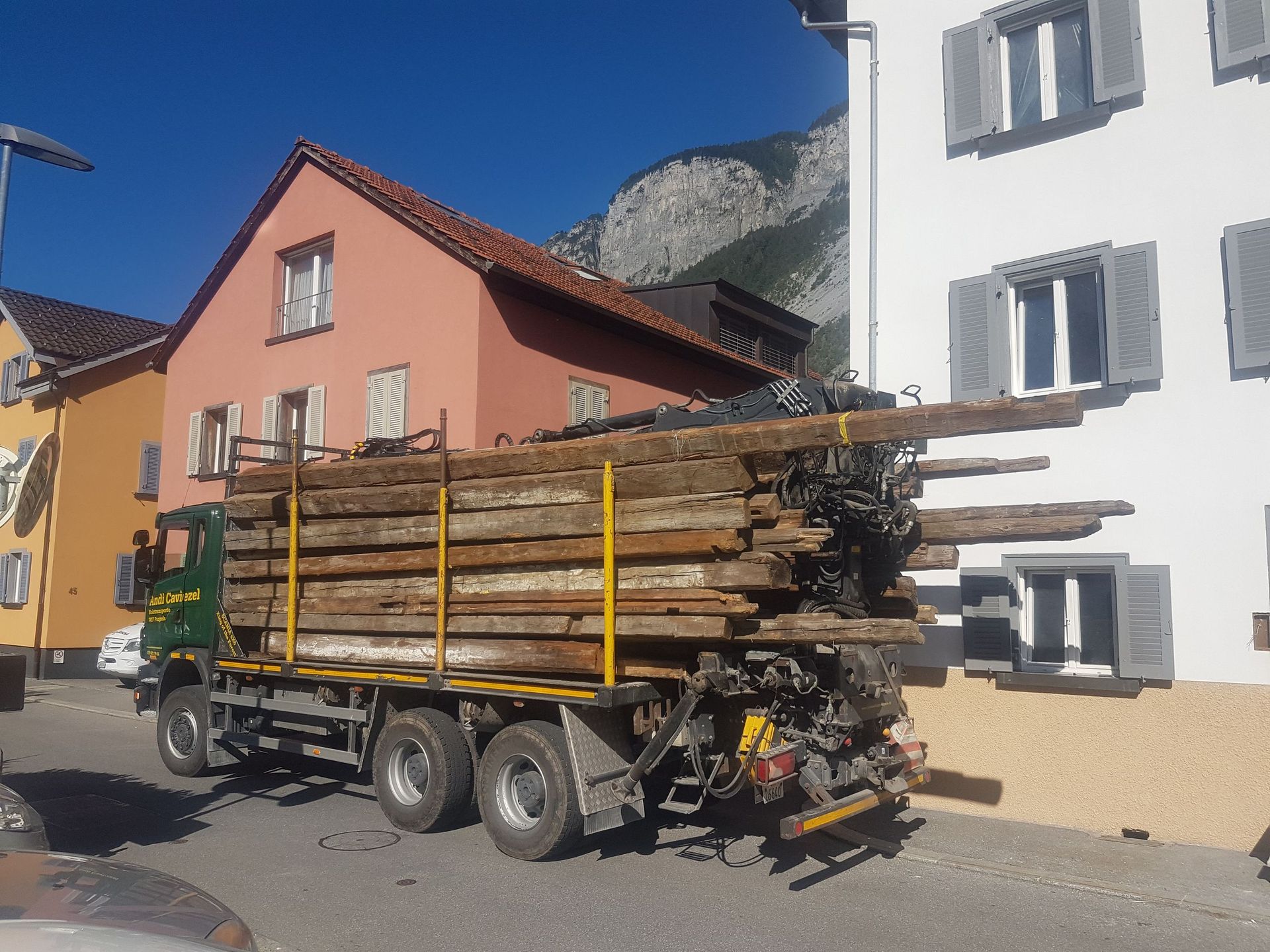 Andi Caviezel Holztransporte

