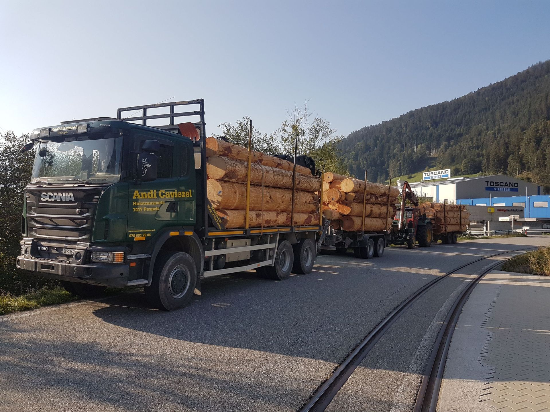 Andi Caviezel Holztransporte