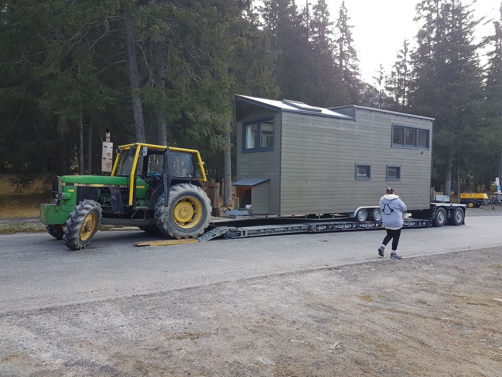 Andi Caviezel Holztransporte