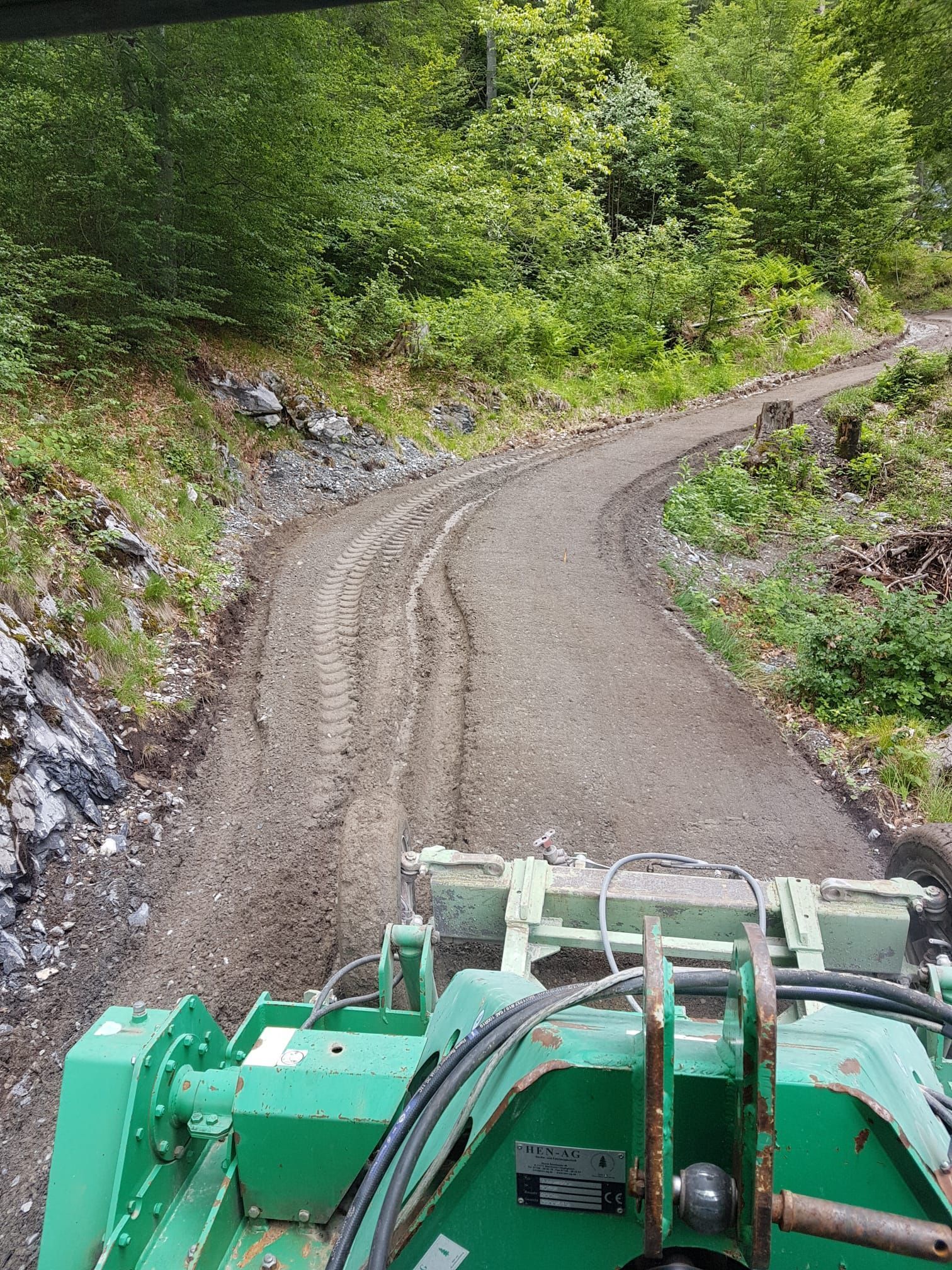 Andi Caviezel Holztransporte