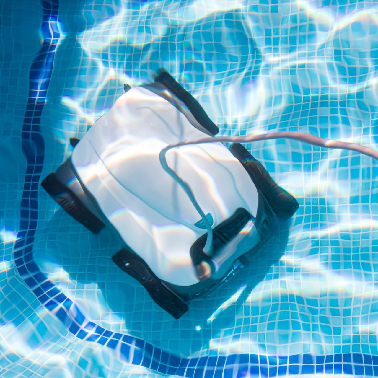 Aspirateur de piscine