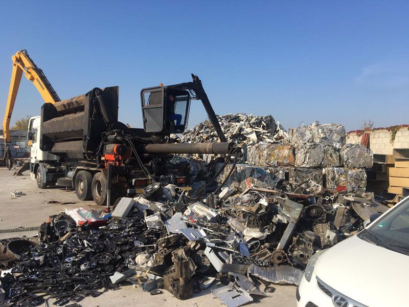 Εξοπλισμός - METAL BASE