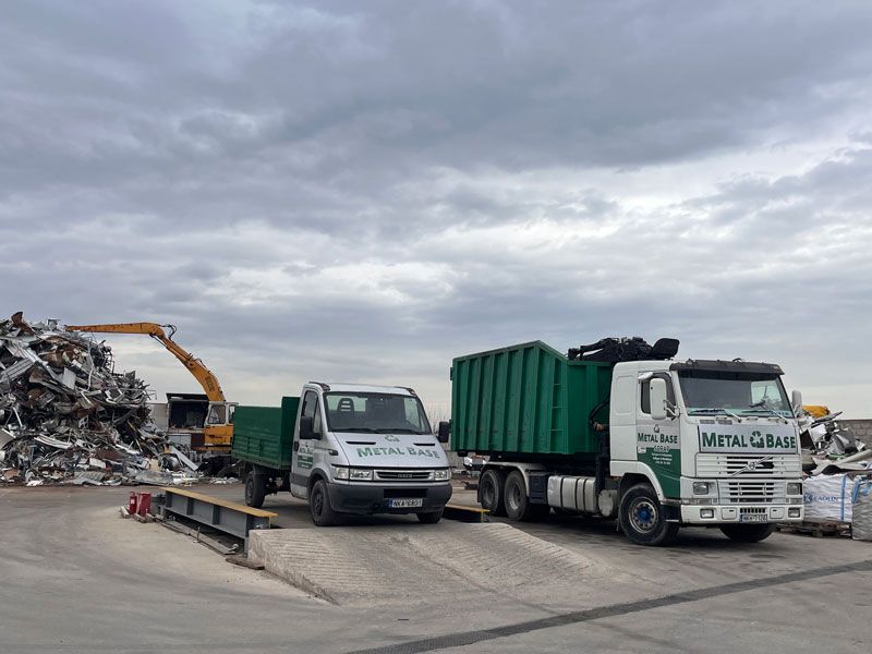 Εξοπλισμός - METAL BASE