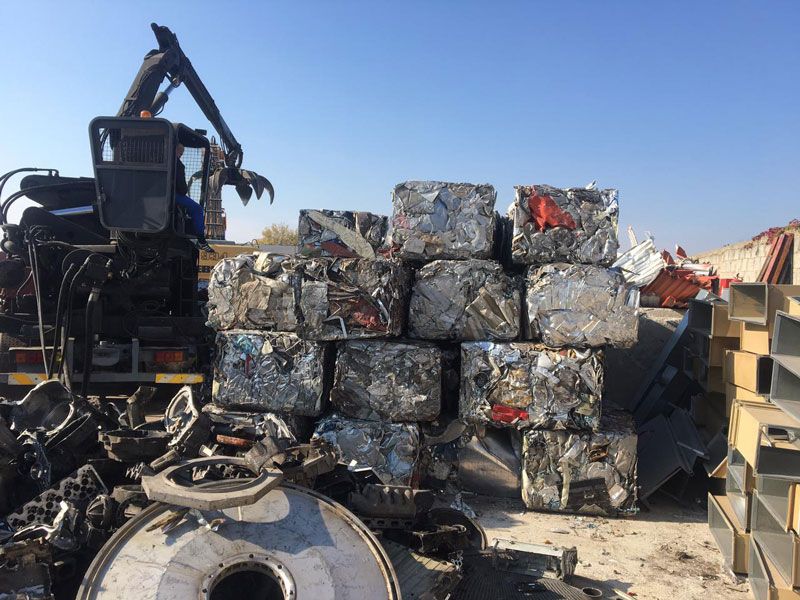 Εξοπλισμός - METAL BASE