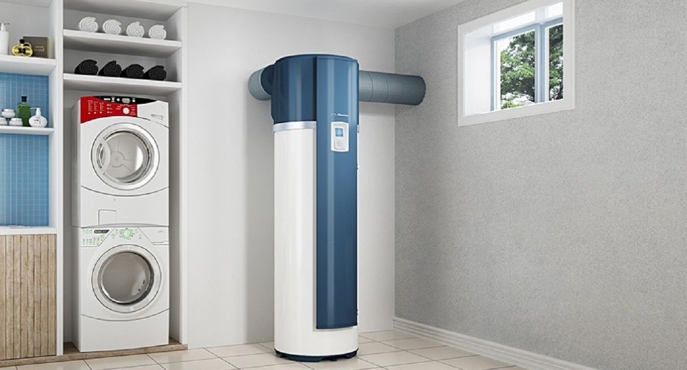 Pompe à chaleur bleue et blanche