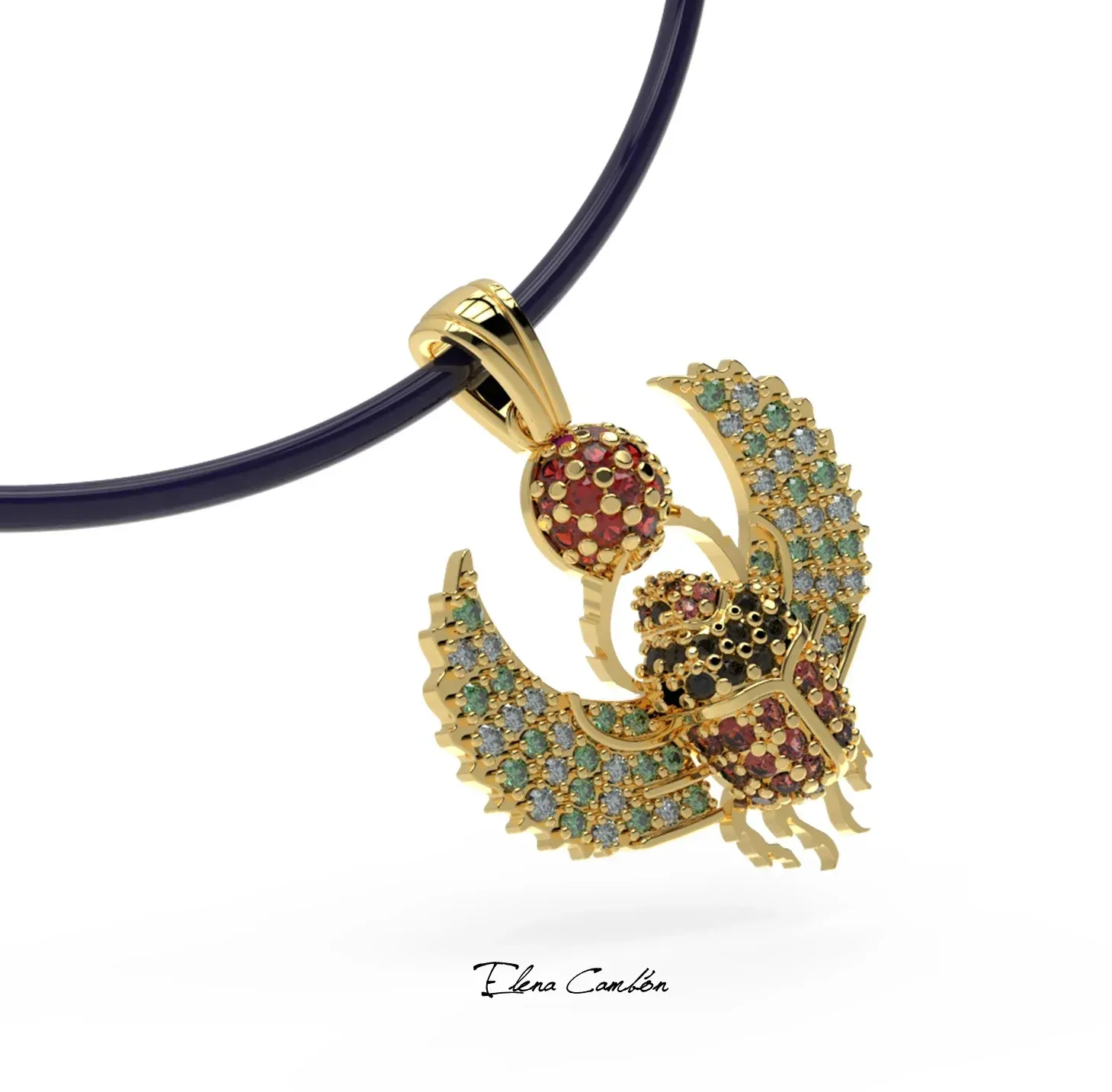 Collar con colgante de oro con piedra redonda marrón en el centro y borde engastado con cristales.