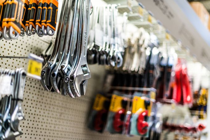 Outils positionnés dans un rayon