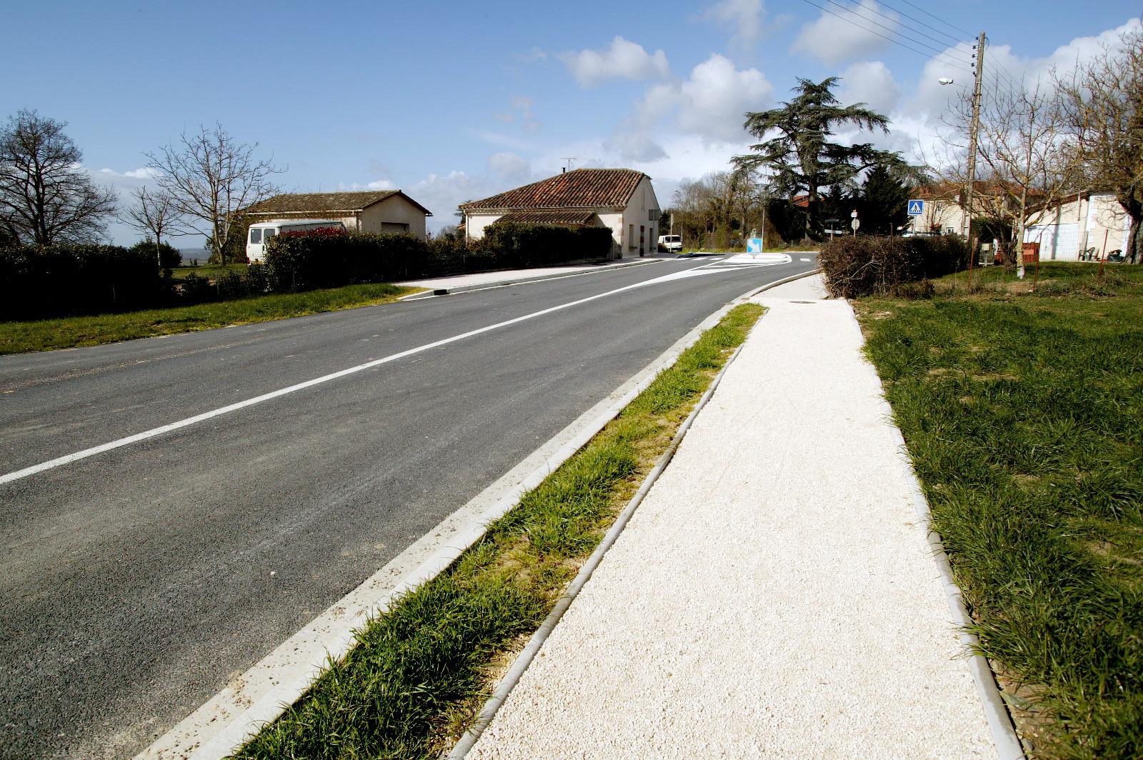 Revêtement bicouche coloré