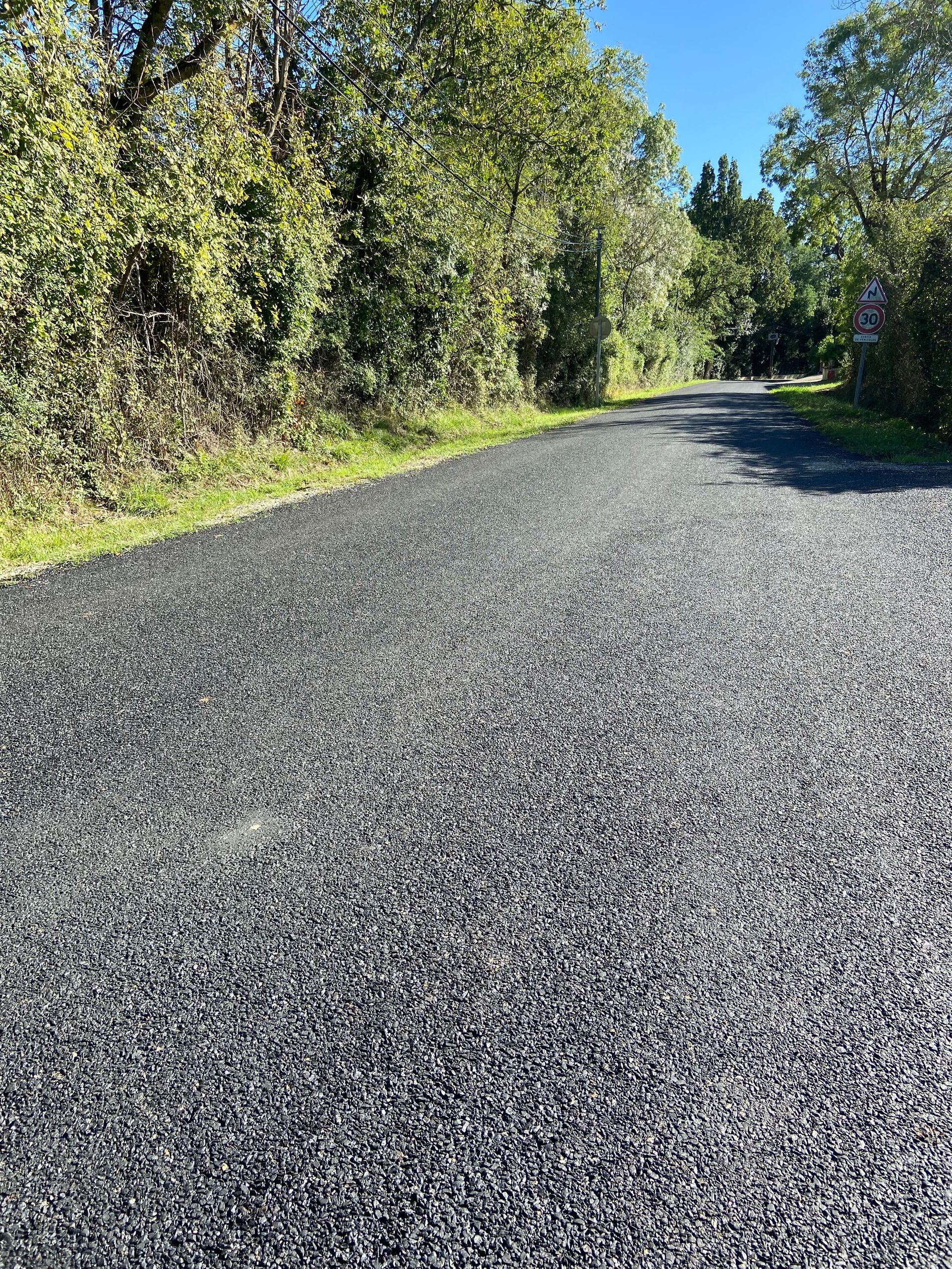 Revêtement routier goudronné