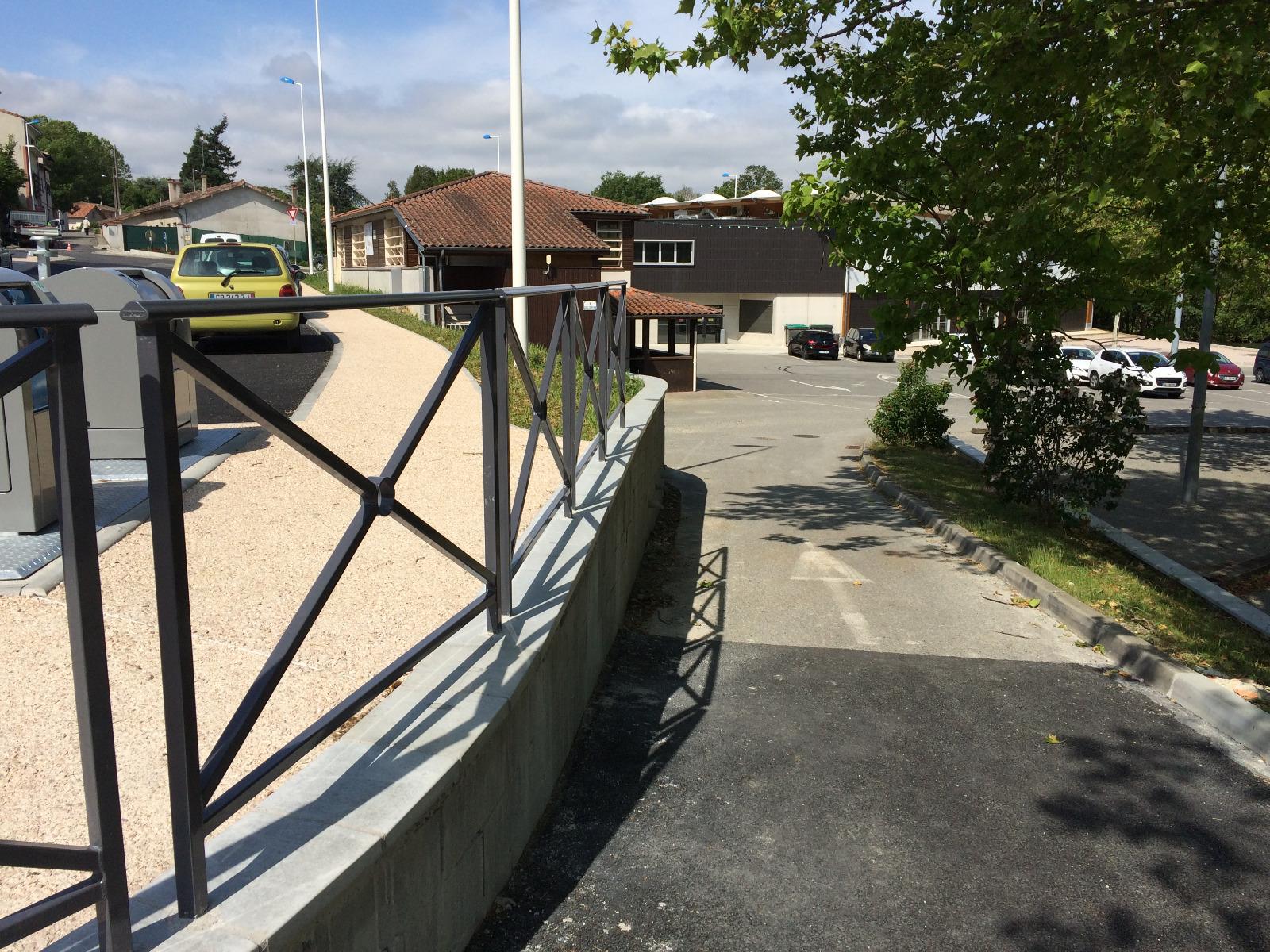 Installation de barrières dans une ville