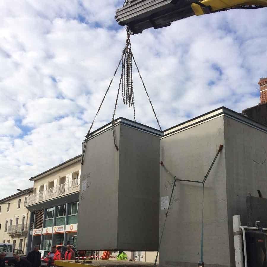 Pose d'un local poubelle enterrés