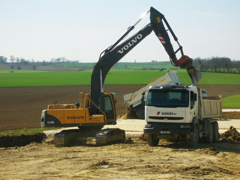 Engins de l'entreprise sur un chantier