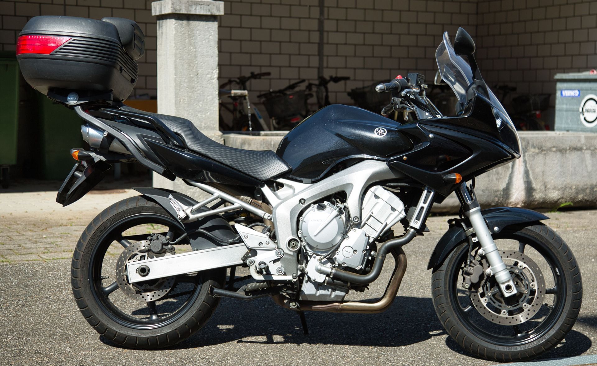 Yamaha FZ 6 Fazer verkaufen