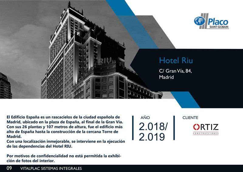 Diapositiva de presentación del Hotel Riu en Madrid, con foto del edificio, detalles del proyecto y el logotipo del cliente Ortiz.
