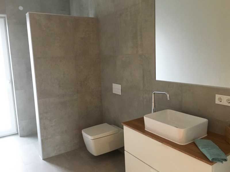 Badezimmergestaltung durch die Fliesen Klier GmbH aus Velburg