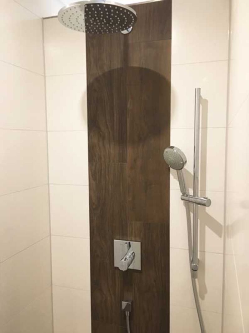 Badsanierung mit Fliesen der Fliesen Klier GmbH aus Velburg