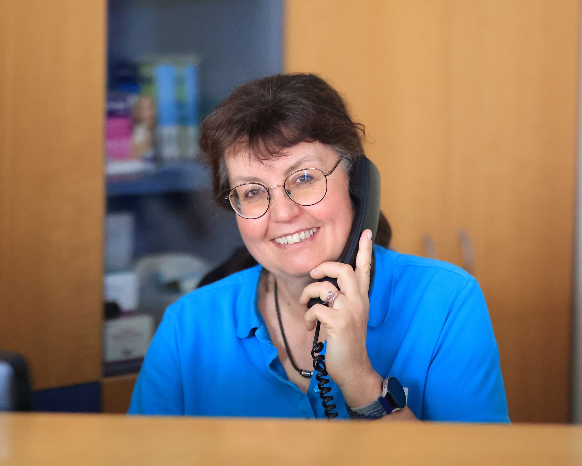 Annika Angestellte bei der Kleintierarztpraxis Udo Brocker