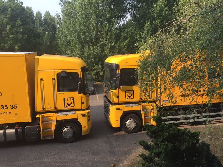 Camions jaunes BAILLY