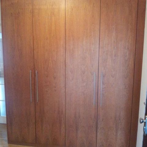 4-türiger Einbauschrank