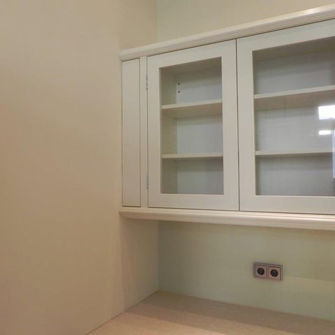 Oberschränke mit Glas