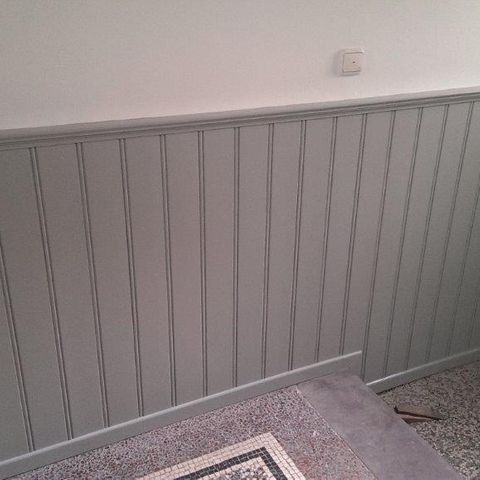 Wandverkleidung längs - lackiert