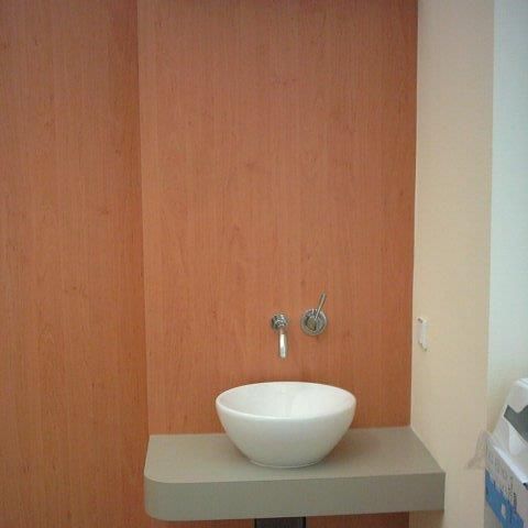 Frontansicht Waschtisch