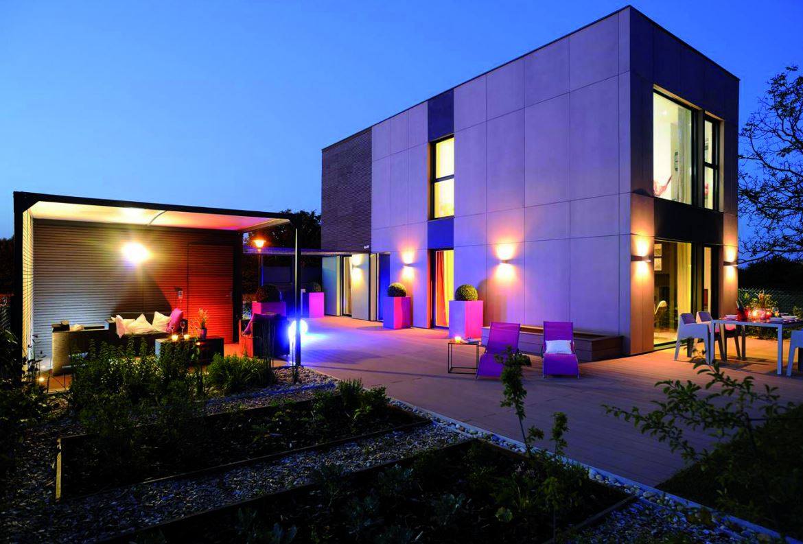 Écliarage d'une très grande villa