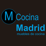 Logotipo para Cocina Madrid, círculo negro con 