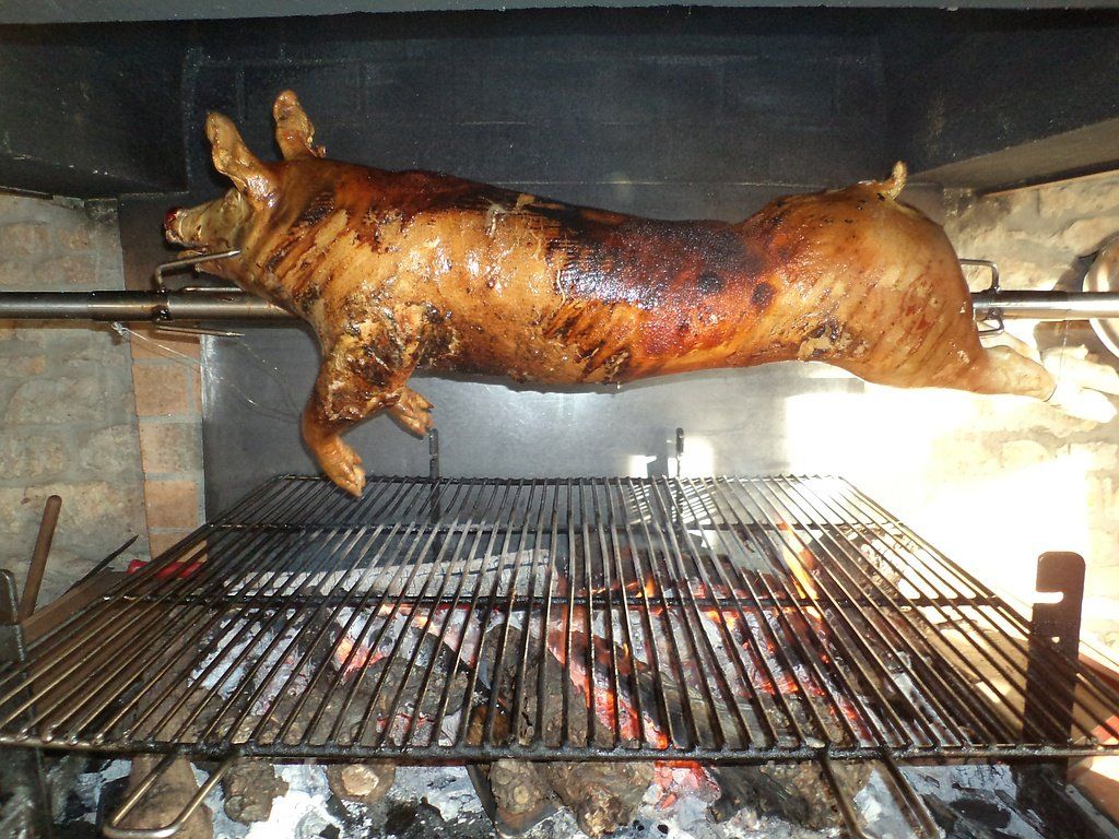 Cochon De Lait Grillé à Domicile Vendée
