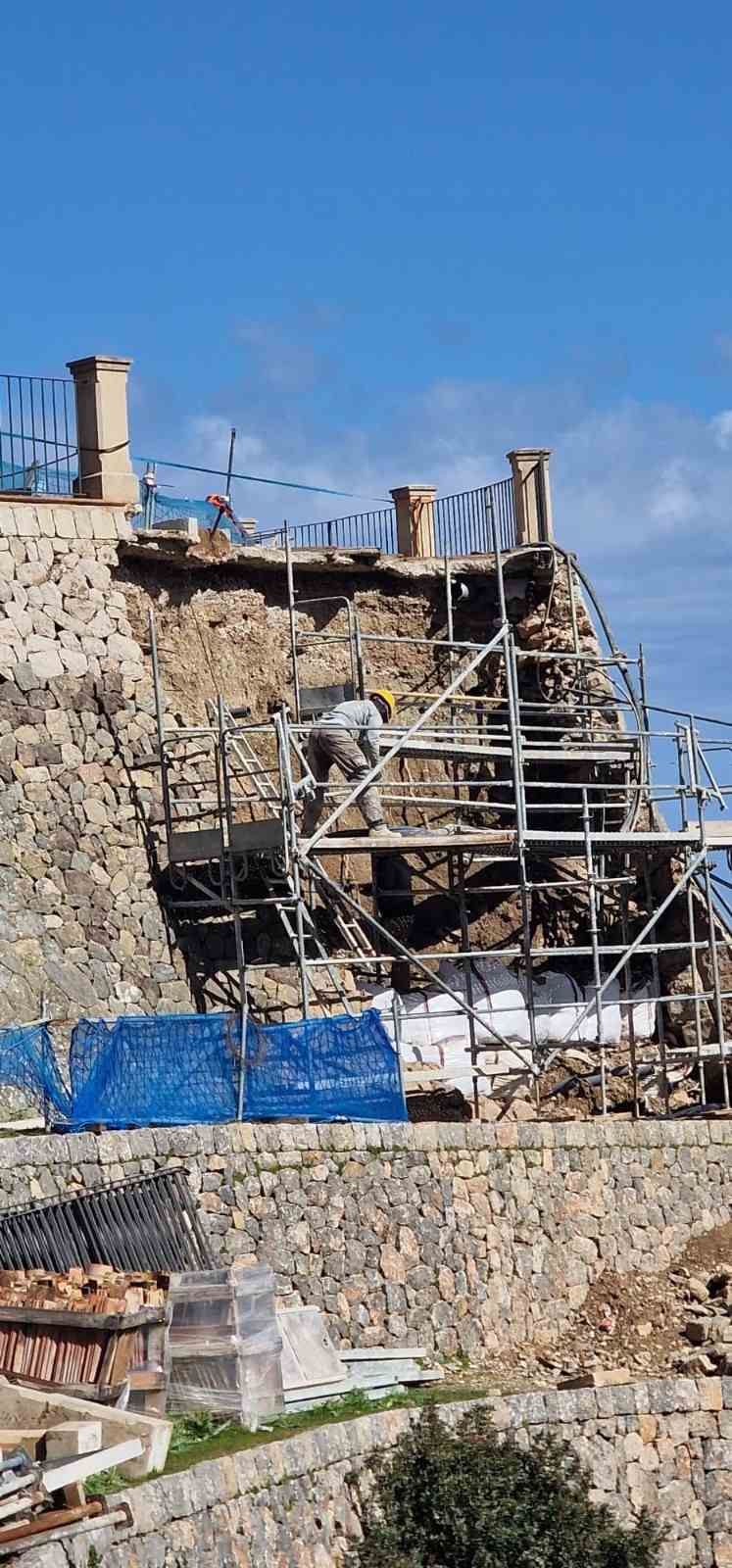 Antes y después de la rehabilitación de una fachada en Palma de Mallorca