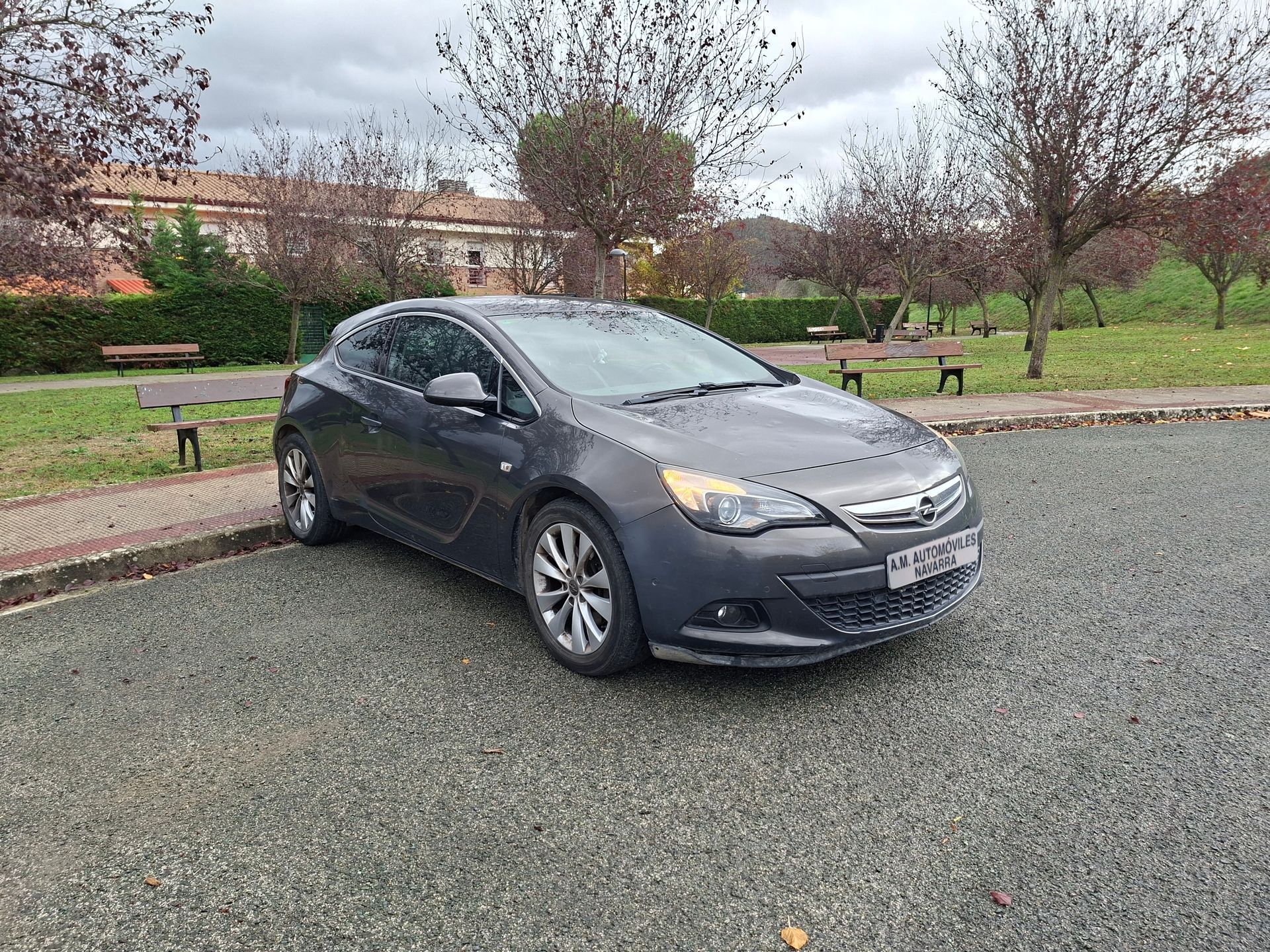 OPEL ASTRA GTC 1.7 CDTI 2014