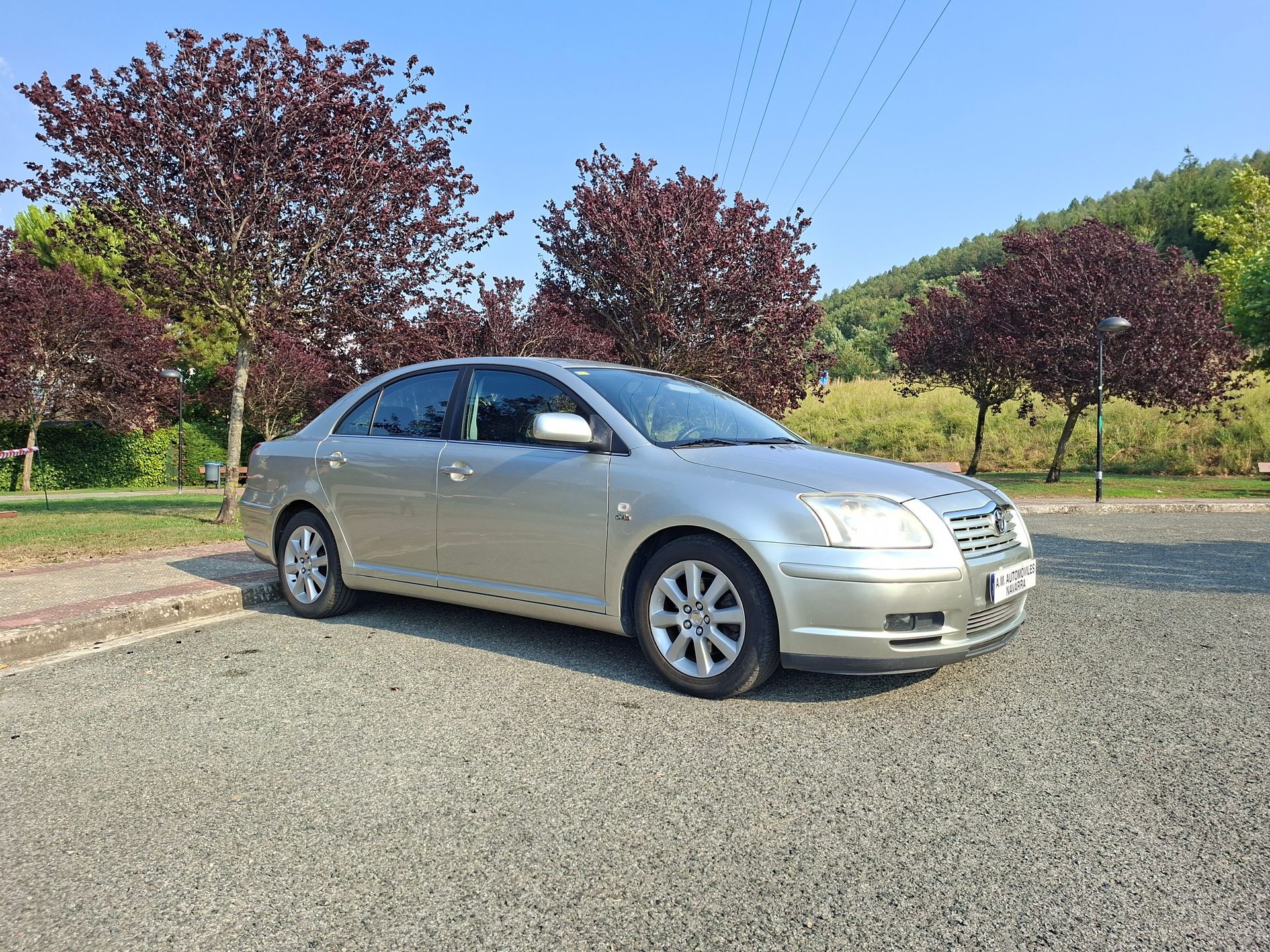 TOYOTA AVENSIS