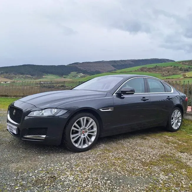 Jaguar XF 2.0 D