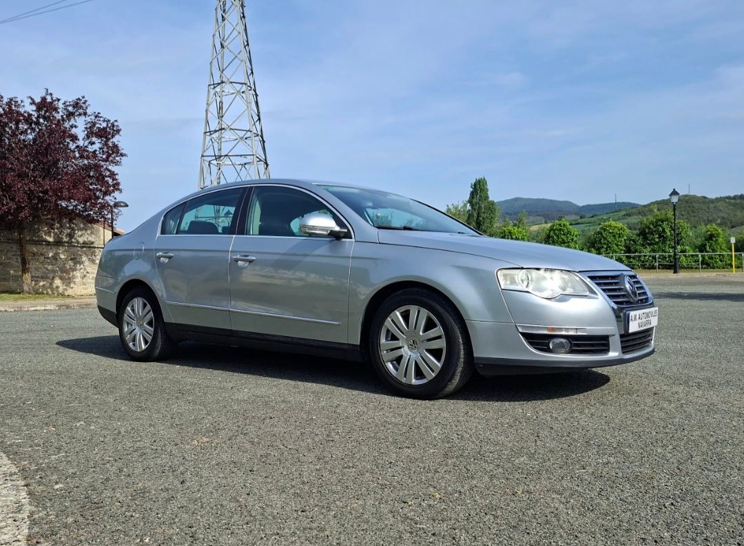 VOLKSWAGEN PASSAT 2.0 TDI